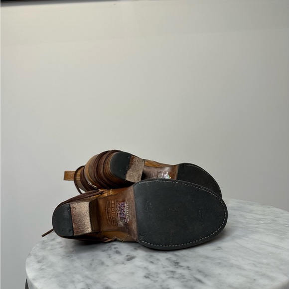 Bed Stu women’s boots with lacing - Picture 2 of 3